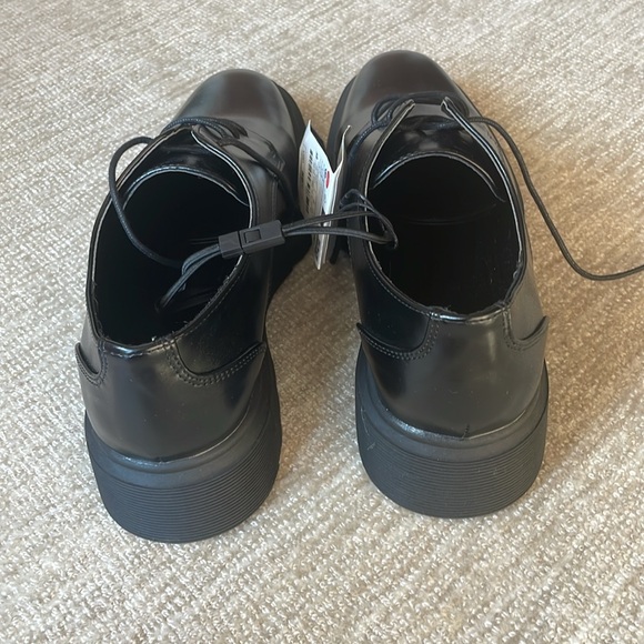 BRAND NEW Zara black loafer size 7.5 - Picture 3 of 4